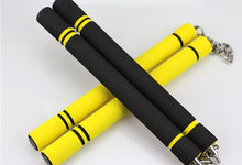Charger l&#39;image dans la galerie, Sponge Nunchakus with Stainless Steel Chain (Black/Yellow)
