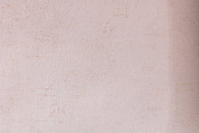 Cargar imagen en el visor de la galería, Puf relleno de esponja viscoelástica de terciopelo para niños (rosa)
