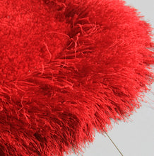 Cargar imagen en el visor de la galería, Heart Shape Hand Tufted 4 inch Thick Shag Area Rug (28-in x 32-in)
